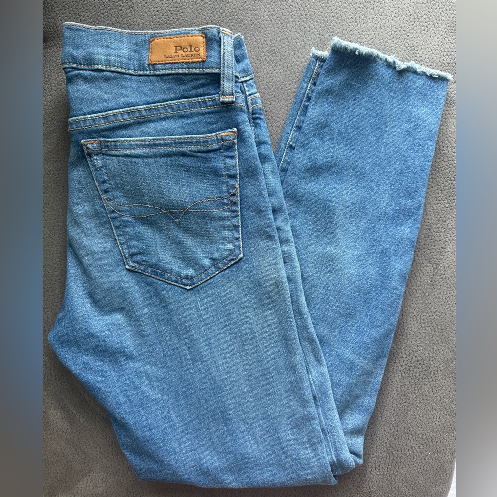 Polo Ralph Lauren The Tompkins Skinny Crop Jeans, waist size 26 (equiv size 2)